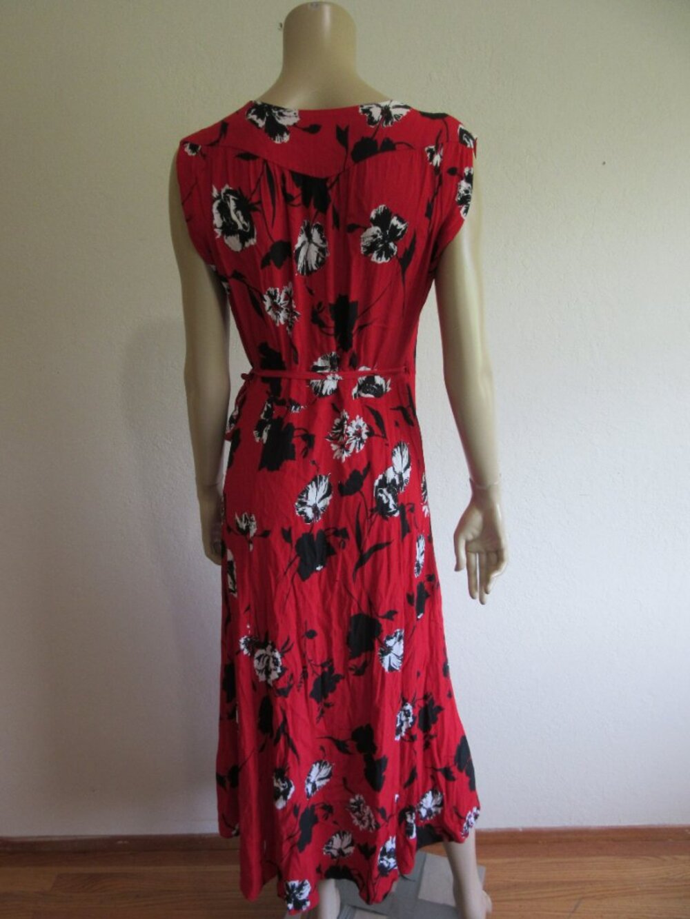 YUMI KIM Red & Black Midi L Floral Tango Pattern Dress - Picture 2 of 3